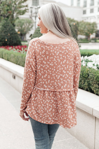 Flowing with Florals Top In Ginger