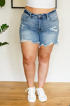 Judy Blue Jade Mid Rise Frayed Hem Shorts