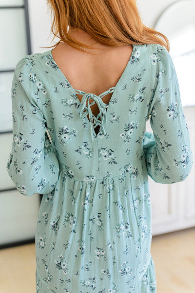 Sing Sweetly Lace Trim Floral Dress