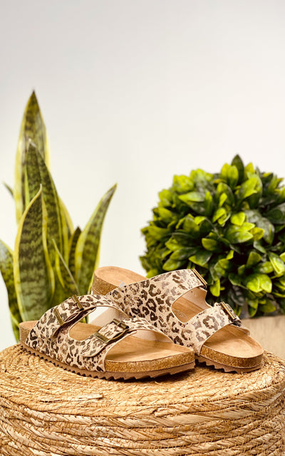 Very G Aries Sandal in Taupe